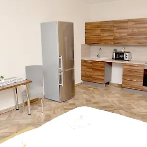 Euro Krenova 75 Апартаменты